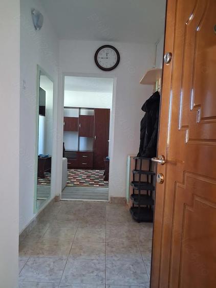 Inchiriere apartament cu 3 camere - 7
