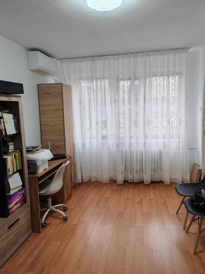 Garsoniera Titan - Ozana, conf.1, renovata, bloc mixt - 3