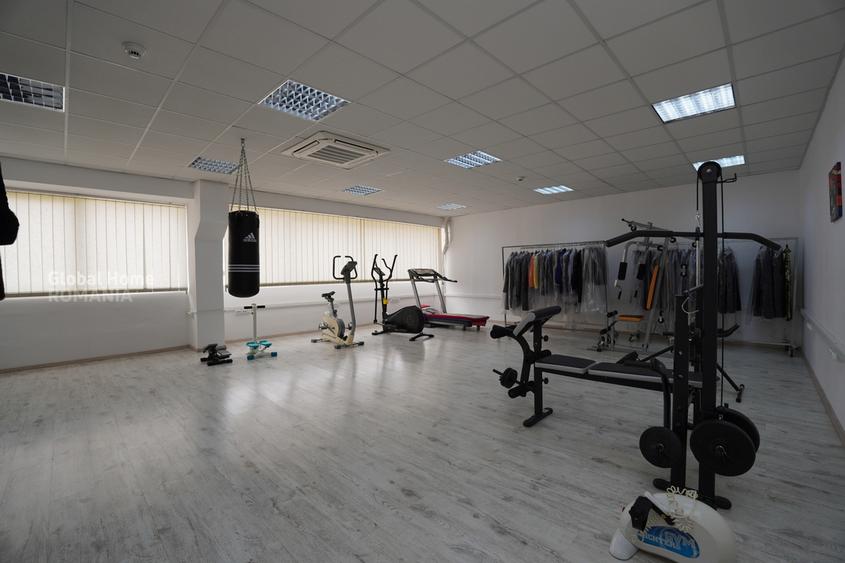 Macin, Tulcea, platforma comercial-industriala cu venit activ - 4