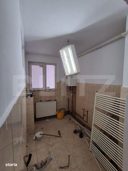 Spatiu comercial 55 mp, in curs de renovare, 3 camere la parter Ce - 1