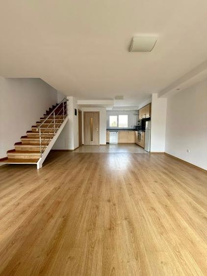 Vilă 3 camere cu grădină proprie | Lângă lac | Cosmopolis | Piscină & facilități - 1