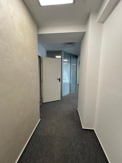 Comision 0 Spațiu birouri 140 mp, luminos, lift și recepție Bd. Dacia - 10