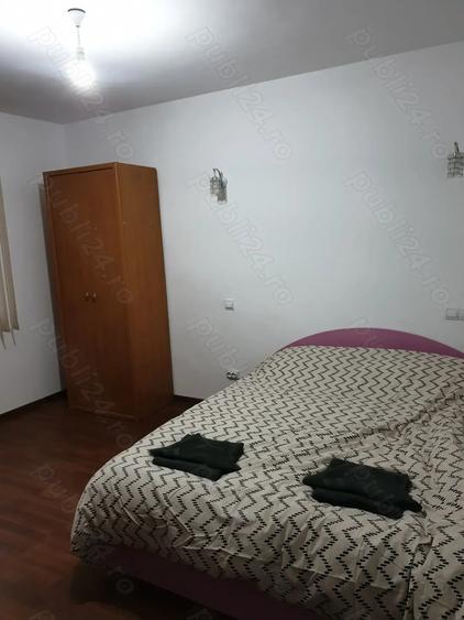 Vila cu 3 camere + mansarda si curte. - 2