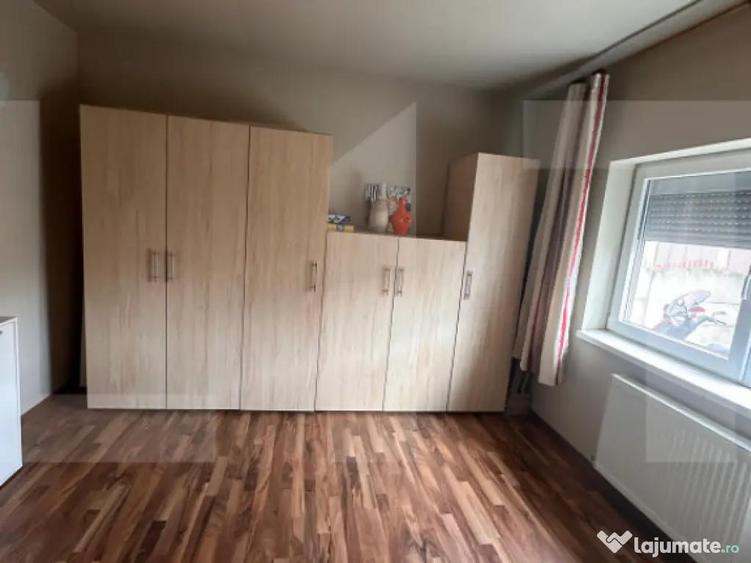 Casa spa?ioasa, de vanzare, cu 4 camere, 120 mp, zona Sel - 9