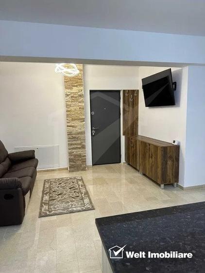 Apartament cu 3 camere semidecomandat, mobilat în Baciu