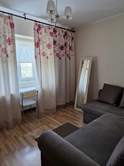 Apartament cu 3 camere decomandat în Virtuții