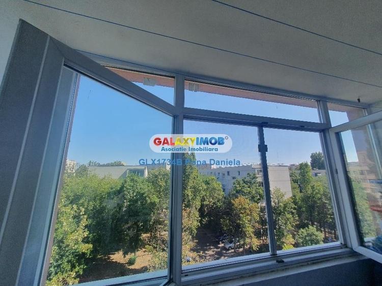 Vanzare 3 camere decomandat, Bdul 1 Decembrie - Scoala 82 - 17