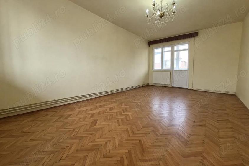 Oportunitate investi?ie Apartament 3 camere, ultracental Marghita - 8
