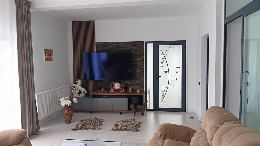 Valea Adanca str Prunilor VILA LUX P+E  SU=138 complet mobilata Teren 340mp - 4