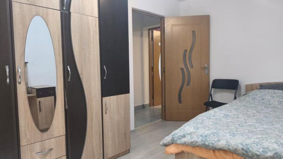 Apartament 3 camere in Deva, zona Licee - 9