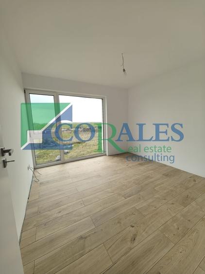 Duplex cu 4 camere cu Canalizare în Giarmata-Vii