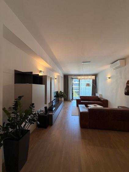 Apartament cu 3 camere, mobilat în Herăstrău
