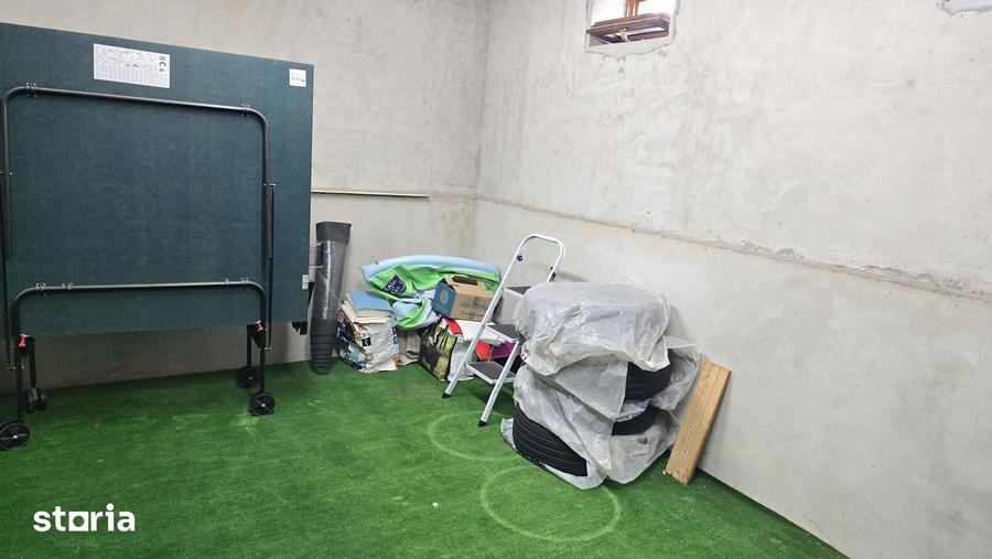 Casă cu 5 camere cu Teren 559 Mp în Viile Noi