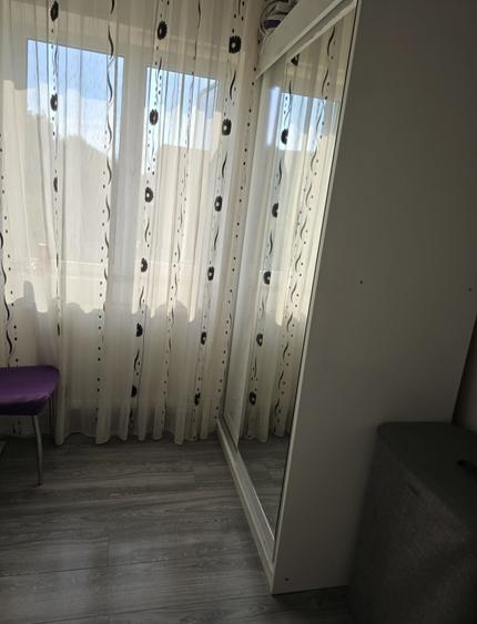Apartament cu 2 camere semidecomandat în Trivale