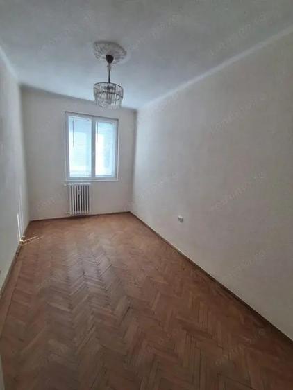 Apartament cu 3 camere decomandat în Ultracentral