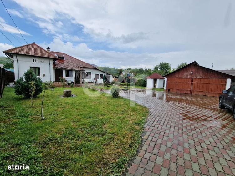 Casă cu 4 camere în Răzvad