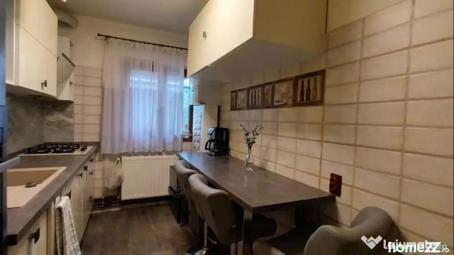Apartament cu 3 camere decomandat în Știrbei Vodă