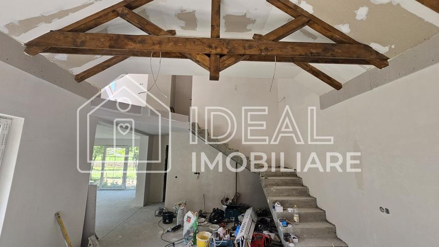 Casă individuală cu 4 camere cu Canalizare în Cisnădioara