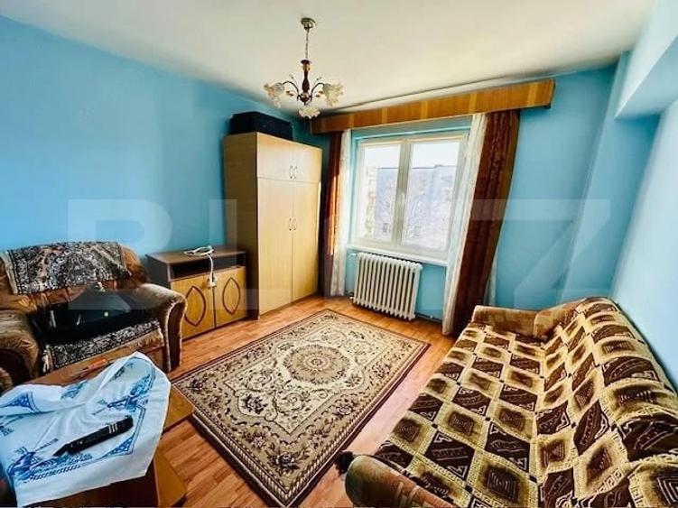 Apartament cu 3 camere decomandat în Unirii