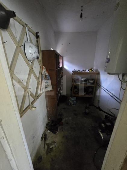 Casă individuală cu 3 camere cu Canalizare în Titu
