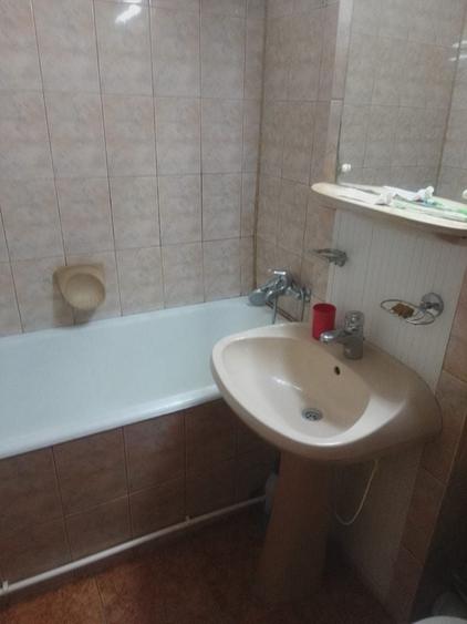 Apartament cu 2 camere semidecomandat în Exterior Vest