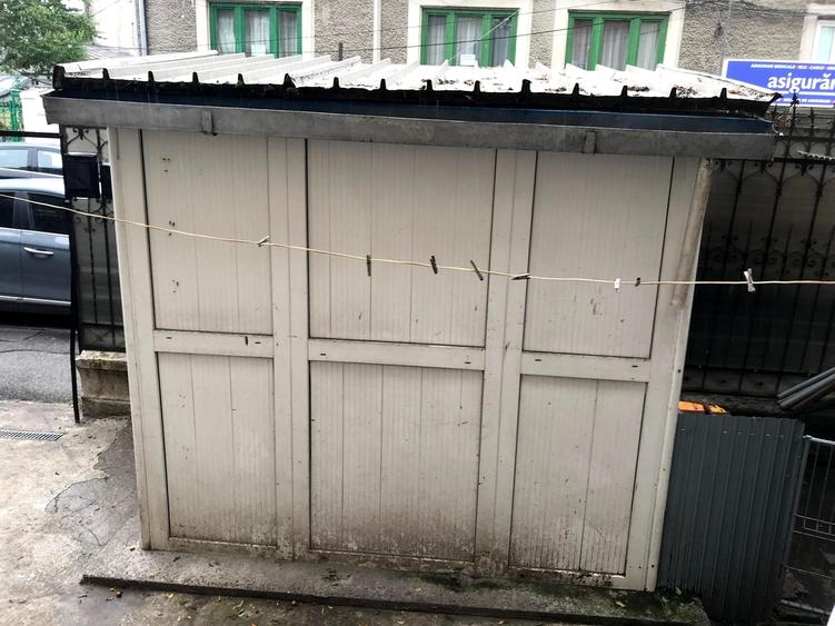 Unirii Spatiu, Strada Logofat Udriste,sector 3 Brigada Rutiera Bucuresti - 5