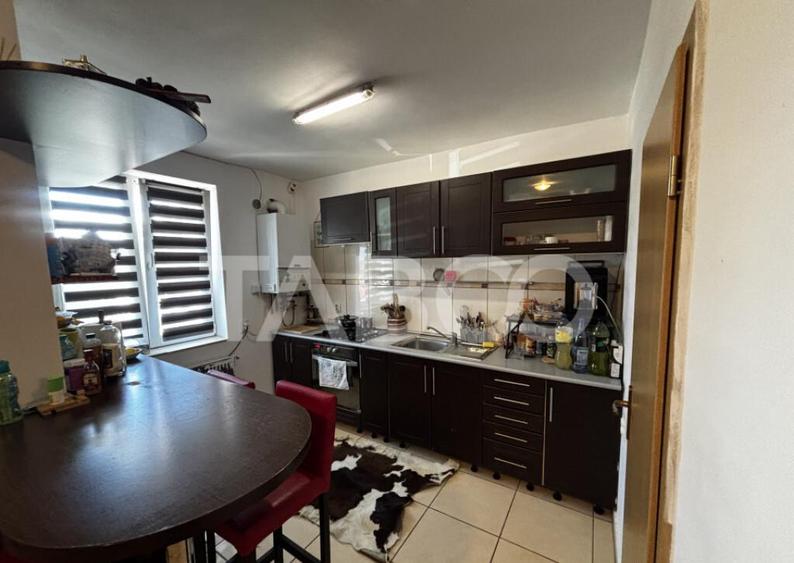 Casa tip insiruita de vanzare 210mp teren prima afisare Sur - 2