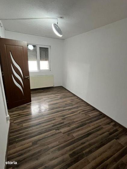 Oferim spre vanzare apartament recent renovat 2 camere-Zona Aleea Narc - 7
