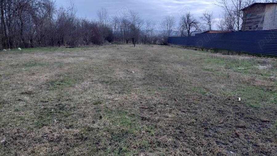 Inchiriez teren intravilan - 8