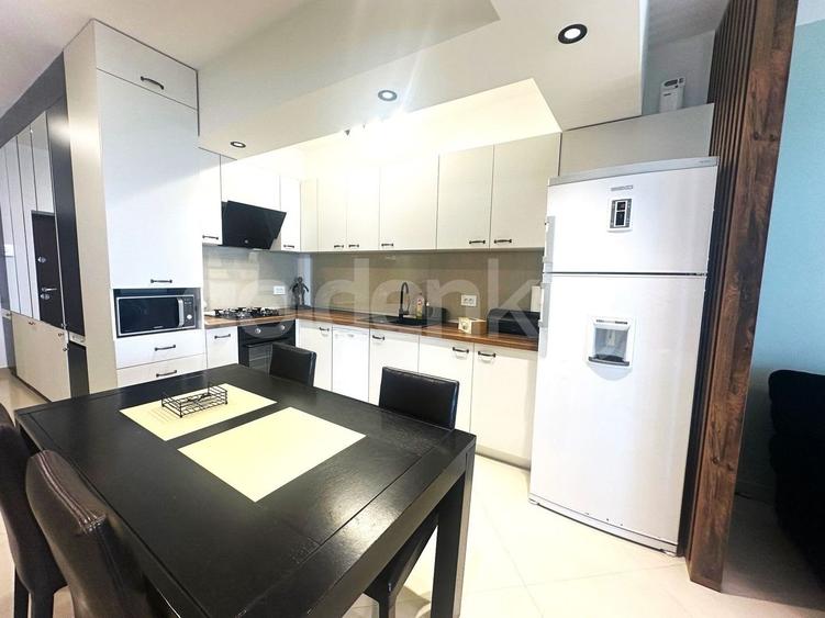 Apartament cu vedere spectaculoasa catre mare - 4