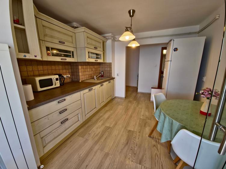 Vedere la mare Faleza Nord 3 camere mobilat utilat loc de parcare termen lung - 16