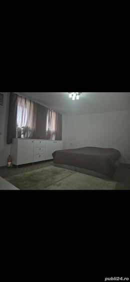 garsoniera camera la curte - 3