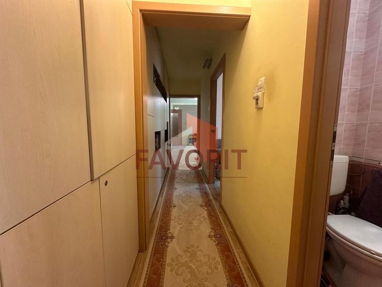 3 camere | centrala proprie | boxa | mobilat si utilat | zona excelenta | - 10