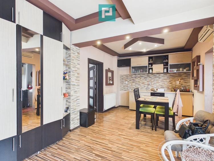 Casă la curte, 65 mp utili, 2 camere, curte mare - 6