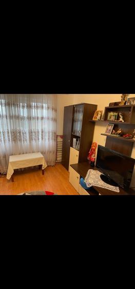 Vand apartament 3camere - 8