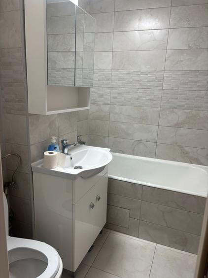 Mutare Imediat | 2 Camere | Renovat | Locație Excelentă | Metrou 5 Min | - 9