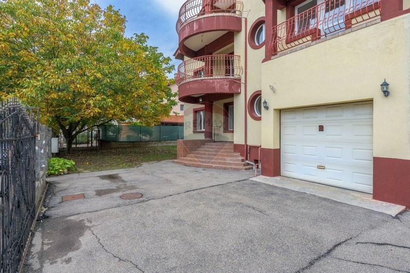 DE VANZARE  Vilă PIPERA/VOLUNTARI/ROND OMV - 31