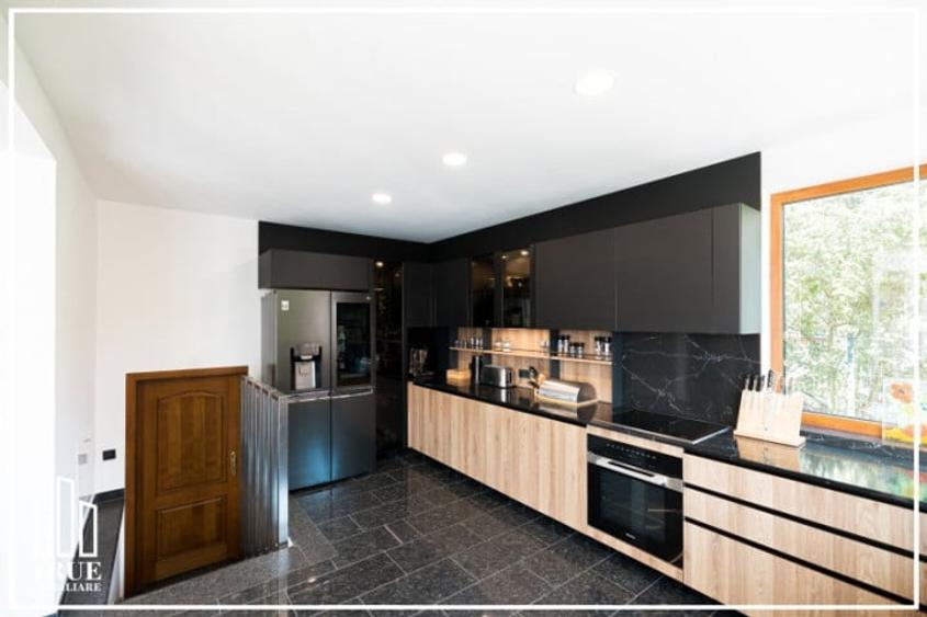 Casă de lux 250m?, teren 1000m?, cartierul Răsăritului, S&acirc;ncraiu de Mureș! - 14