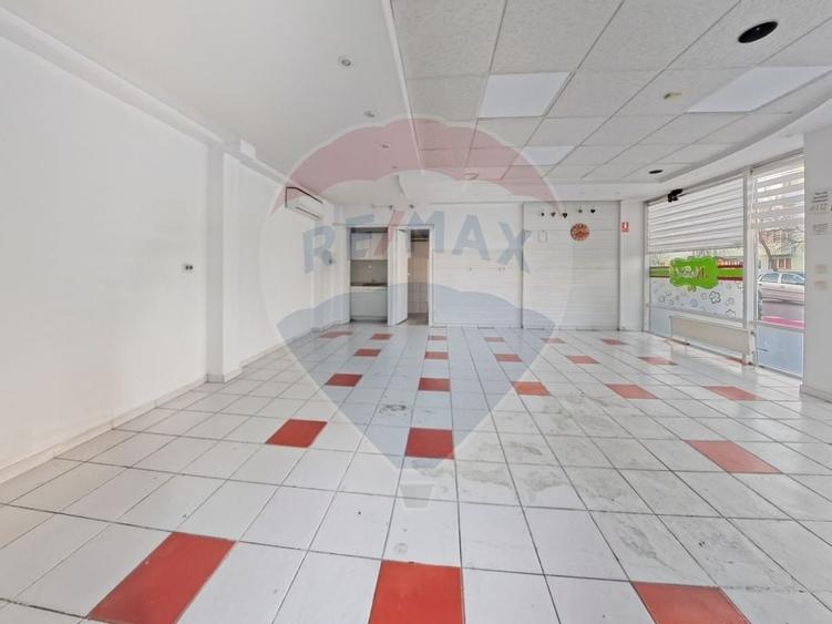 Cladire individuala 243 mp de inchiriat pe strada Mioritei - 10