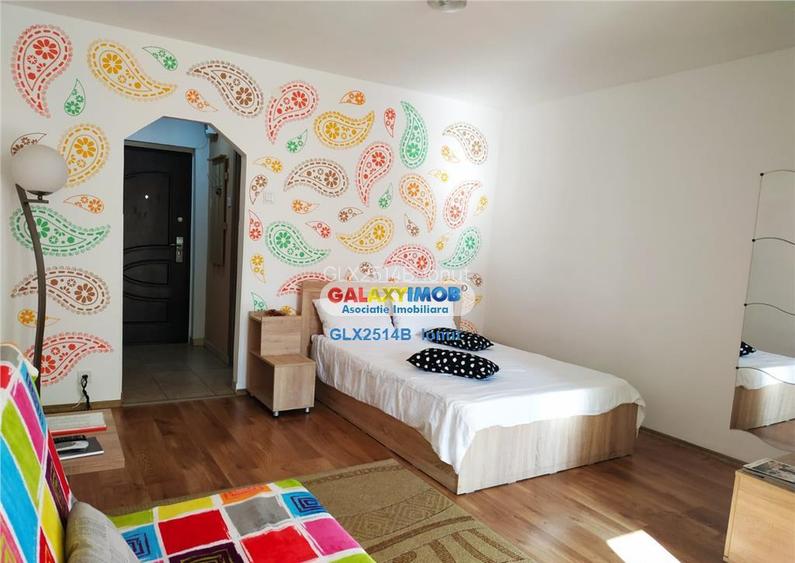 Garsoniera de Titan mobilata utilata