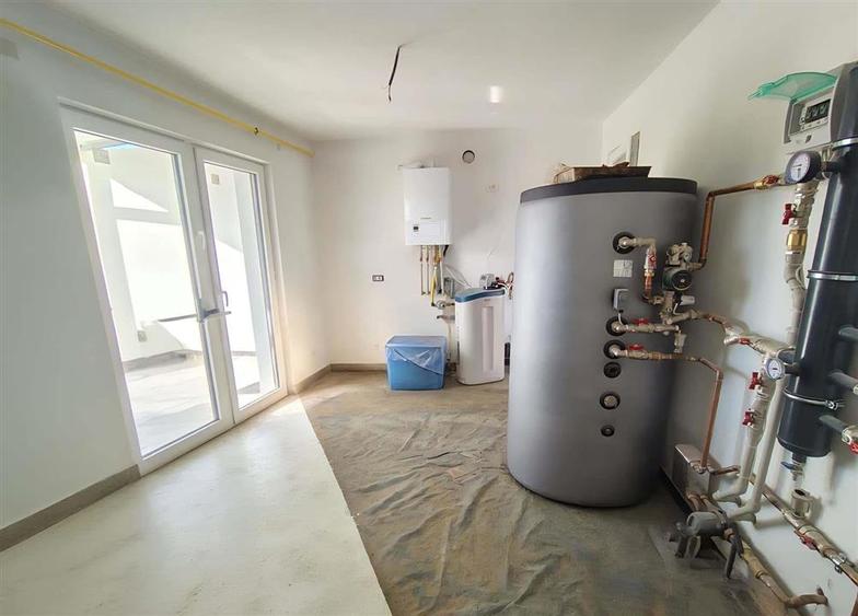 Casa individuala | Ipotesti | 166mp | Teren 4.5 ari | C-5804 - 2