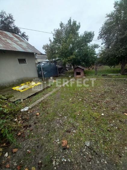 Casa cu teren in Barcanesti,la 5 km Ploiesti,Pret 61000 EUR - 2