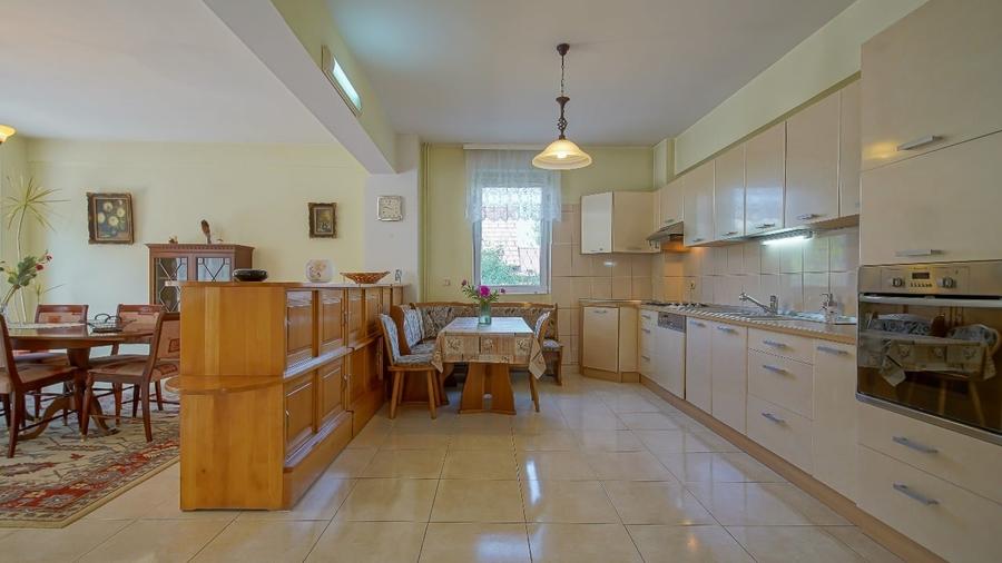 CASA vanzare BRASOV, calitati+potential deosebit, 5 min mall Coresi - 4