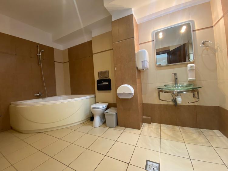 Great duplex penthouse apartment for rent-Residential/Office - 8