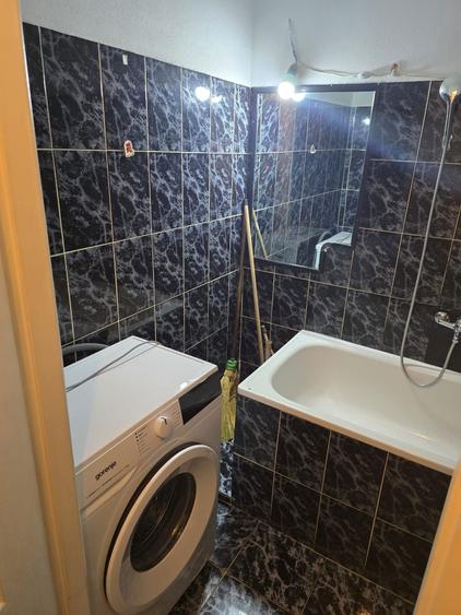 Inchiriez apartament 2 camere - 1