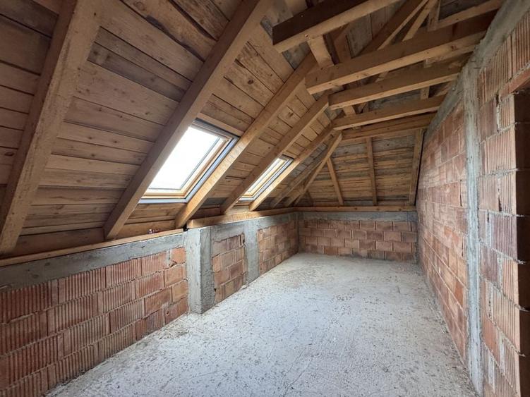 Casa Individuala Becicherecu Mic,P+M,5 Camere,3 Bai,Garaj,Teren Generos - 12