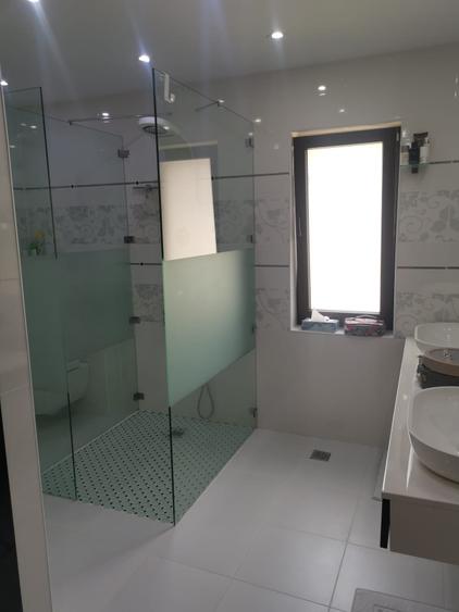 casa/vila P+1+M , STEFANESTI, teren 749 mp, finisaje superioare, mobilata - 28