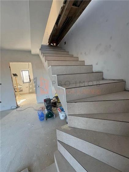 Case insiruite noi 2024 zona Vernesti - 11