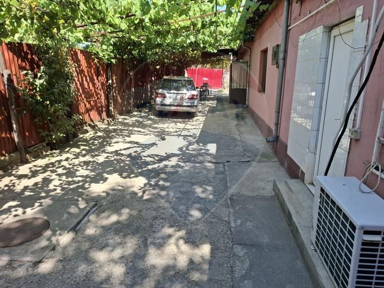 De vanzare teren cu potential pentru dezvoltare imobiliara - 3