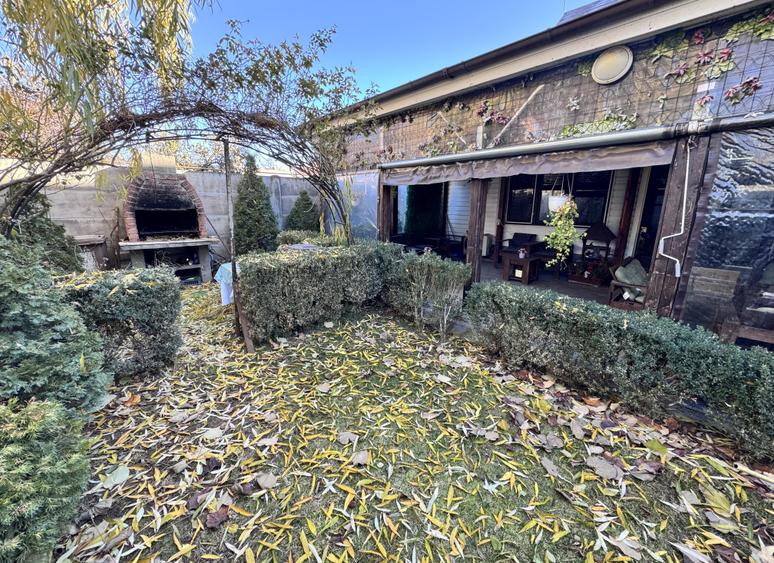 Imobil pretabil locuinta si afacere. Pozitie stradala. - 4